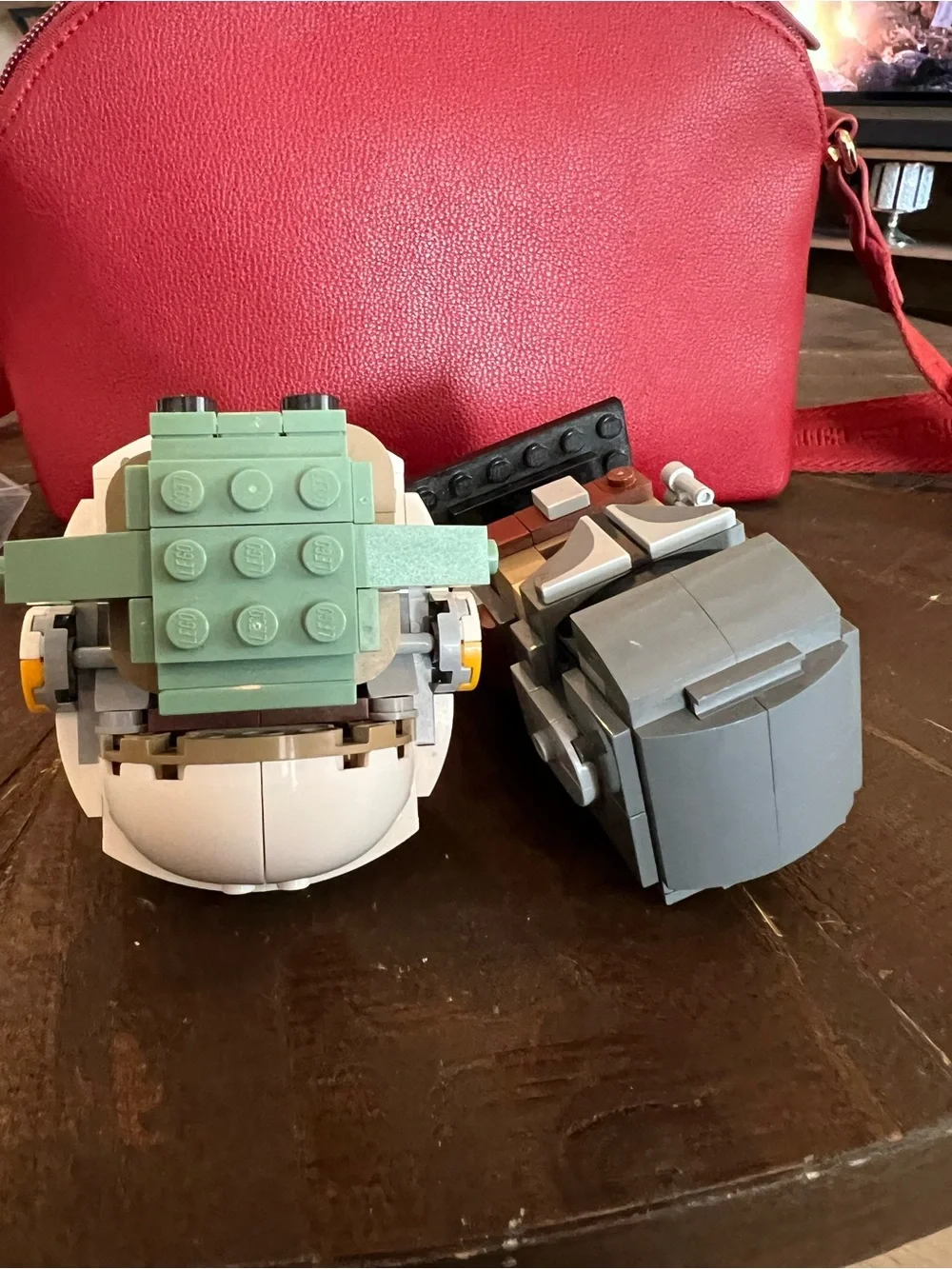 Lego Brickheads Mandalorian & The Child. Complete. No box put together